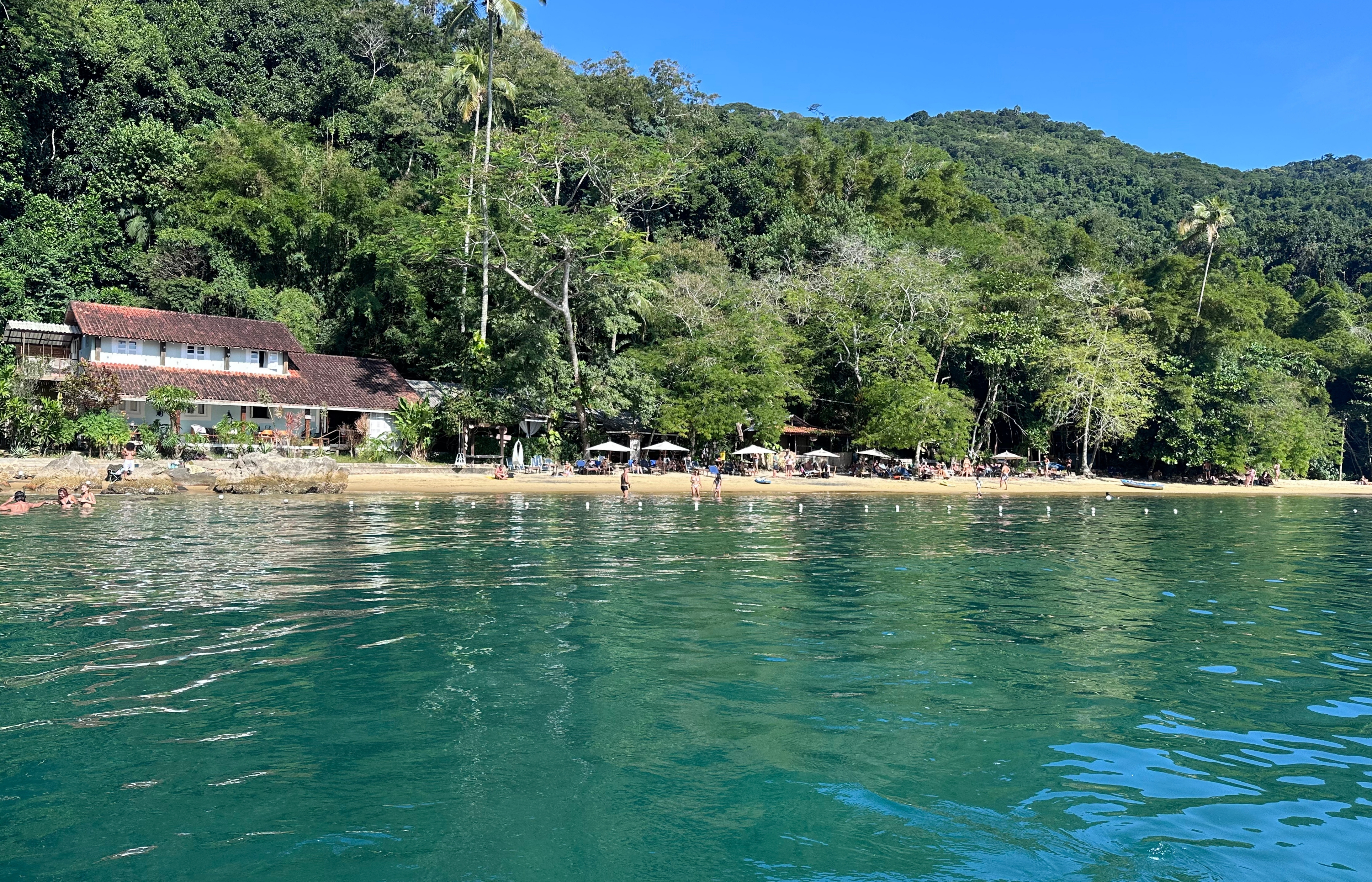 Praia de Abraãozinho — fin del trekking